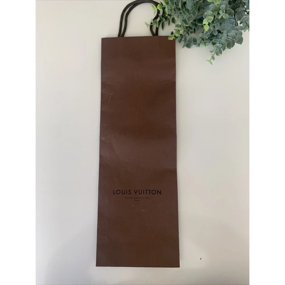 LOUIS VUITTON Authentic Paper Gift Shopping Bag 17.25